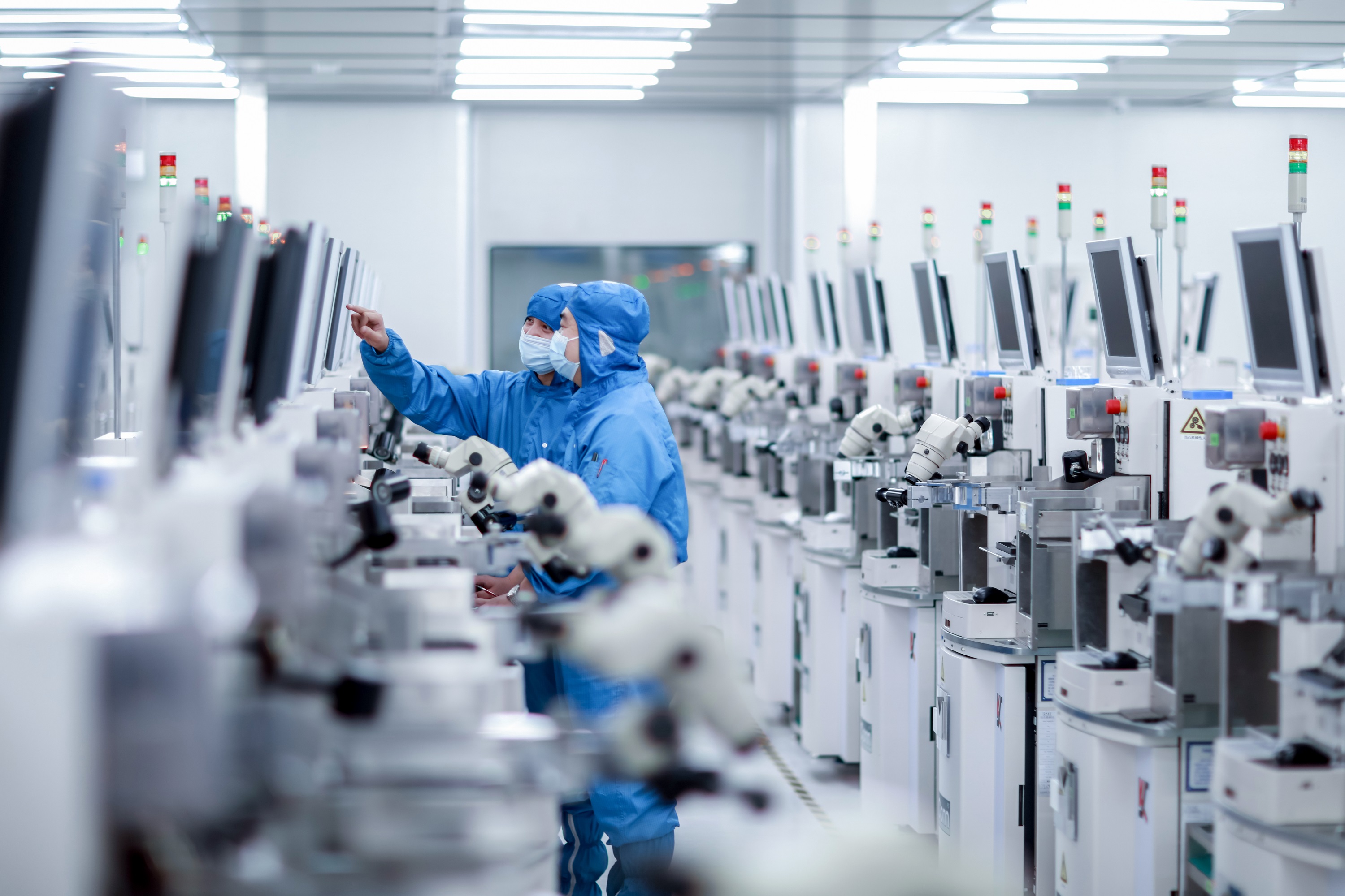 黃帝故里煥新 光電科技領域技術開發——見鄭十年新鄭市奮力建設現代化全國一流中等城市